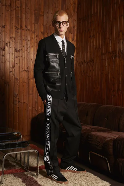 Look 32